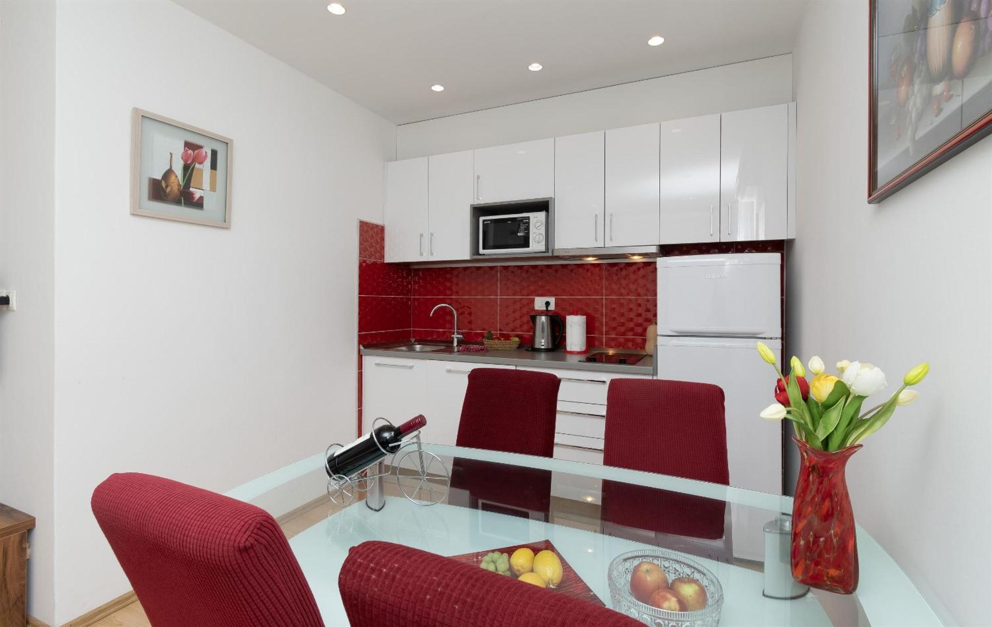Apartment Joviz Makarska Exterior foto
